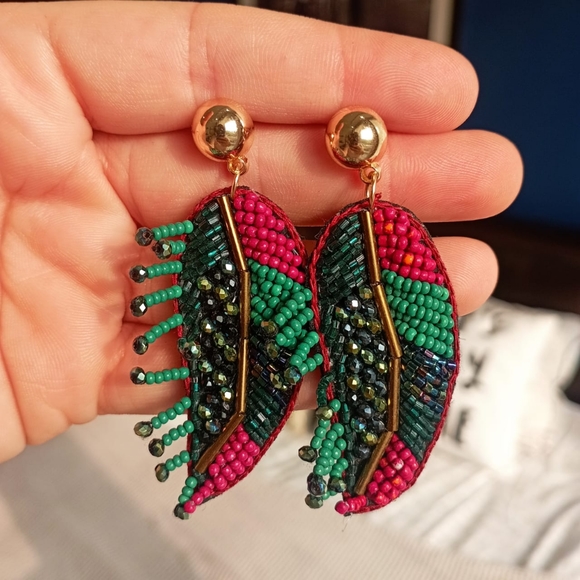 70s Elegant Earrings - Picture 11 of 14